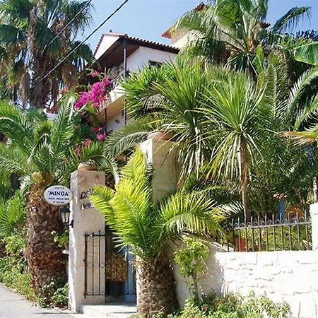 Minoa Appart hôtel 3*